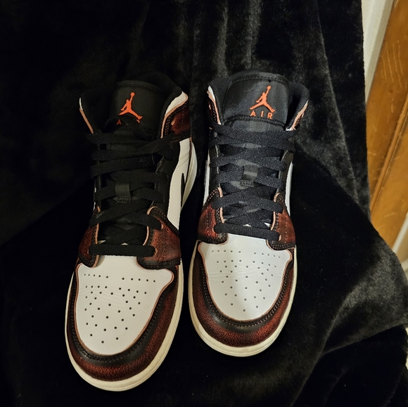 Jordan 1 mid wear away chicago - Picture 4 of 6